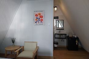 It My Life Cafe X Camp