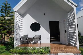 It My Life Cafe X Camp