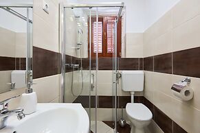 KABLAR'S SUNNY SUITES