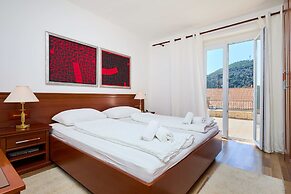 KABLAR'S SUNNY SUITES