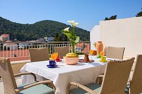 KABLAR'S SUNNY SUITES