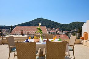 KABLAR'S SUNNY SUITES