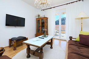 KABLAR'S SUNNY SUITES