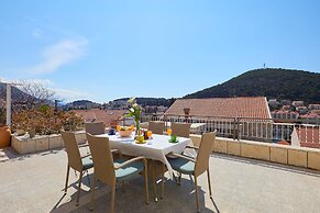 KABLAR'S SUNNY SUITES