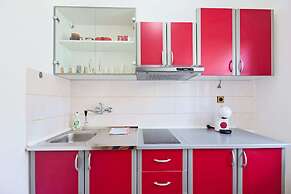 KABLAR'S SUNNY SUITES