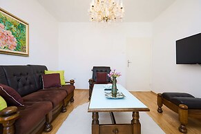 KABLAR'S SUNNY SUITES