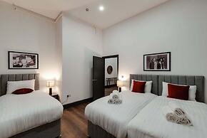 Harrisons Aparthotel