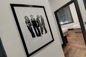 Harrisons Aparthotel