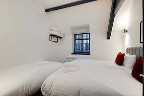 Harrisons Aparthotel