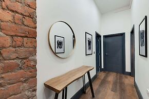 Harrisons Aparthotel