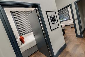 Harrisons Aparthotel