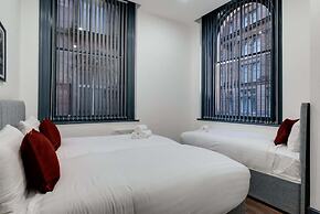 Harrisons Aparthotel