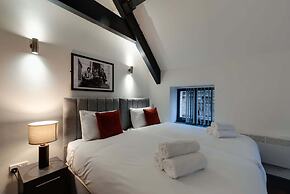 Harrisons Aparthotel