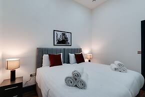 Harrisons Aparthotel