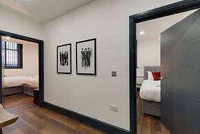 Harrisons Aparthotel