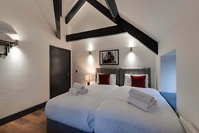 Harrisons Aparthotel