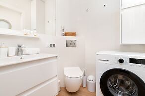 Rustic Style Apartment by Renters