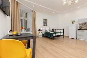 Piotrkowska Comfy Studio Łódź by Renters