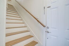 Bright Houston Retreat - 8 Mi to Downtown