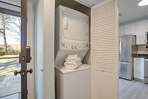 1 Mi to Bethany Beach: Townhome w/ Screened Porch!