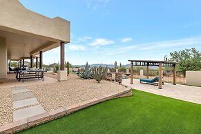 Casa Verde 4 Bedroom Home by RedAwning