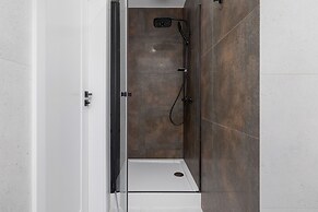 Kosciuszki 25C With A/c by Renters