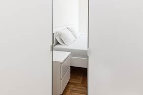 Stylish New Paradise for 2 in Marousi