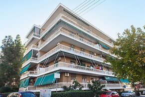 Stylish New Paradise for 2 in Marousi