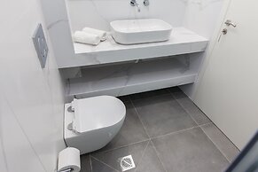 Stylish New Paradise for 2 in Marousi