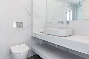 Stylish New Paradise for 2 in Marousi