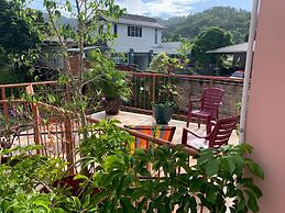 Quiet 2-bed Property Within the Centre of City