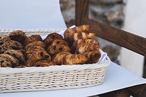 Boutique-Hôtel et Restaurant Basgi Basgi