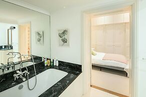 Remarkable 2-bed Apartment in London