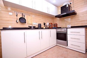 Iris-gold apartments