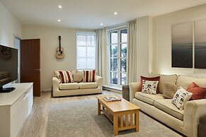 Castle Retreat City Centre Near Train & Parking