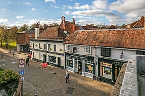 Unique Property in the Heart of Winchester