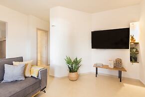 Antigoni's Seaside Lodge