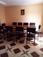 Lux Suites Mara Holiday Homes