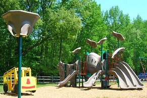 Wilderness Presidential Resort Cabins