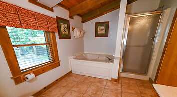 Wilderness Presidential Resort Cabins