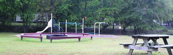 Wilderness Presidential Resort Cabins