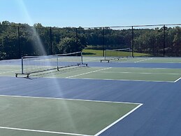 Wilderness Presidential Resort Cabins