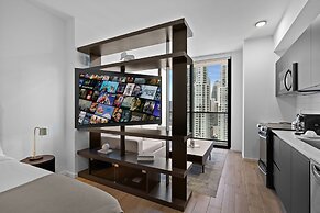 Exquisite Bay View Studio at Miami