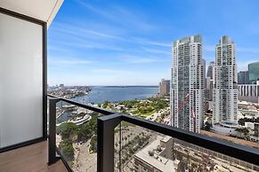 Exquisite Bay View Studio at Miami