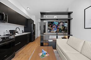 Exquisite Bay View Studio at Miami