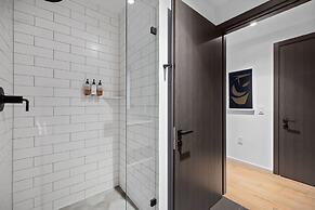 Exquisite Bay View Studio at Miami