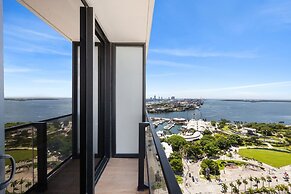 Exquisite Bay View Studio at Miami
