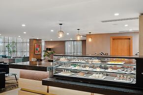 Doubletree By Hilton Addis Ababa Airport