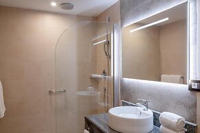 Doubletree By Hilton Addis Ababa Airport