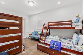 9 Lakeland Drive - Sealove Frangista